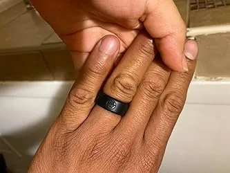 Men black silicone ring
