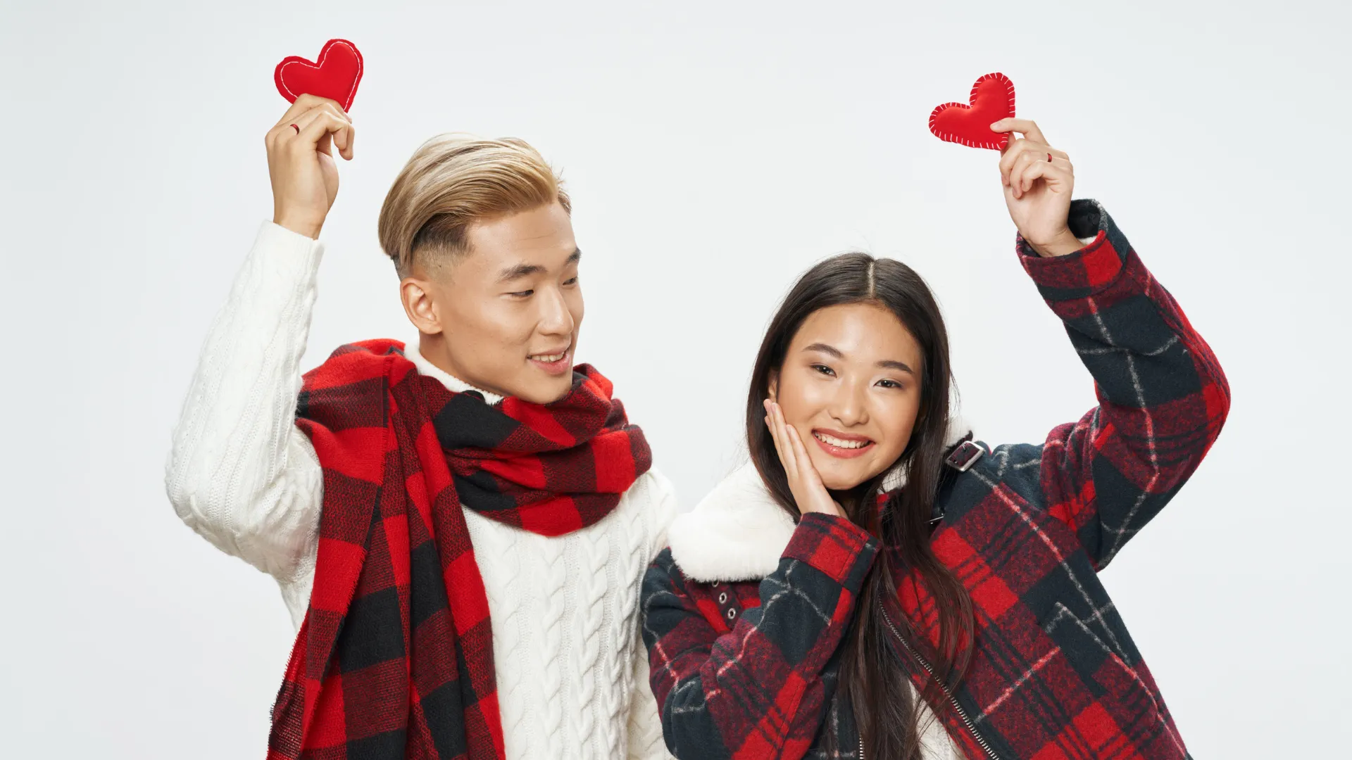 Red silicone rings by Maui Rings are perfect for men and women